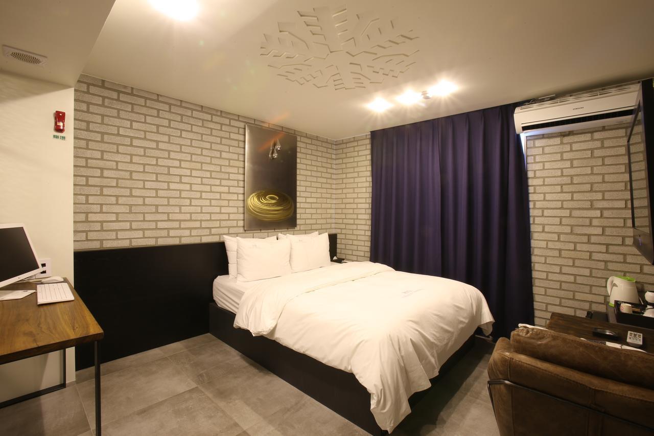 Guri Cello Hotel Eksteriør bilde