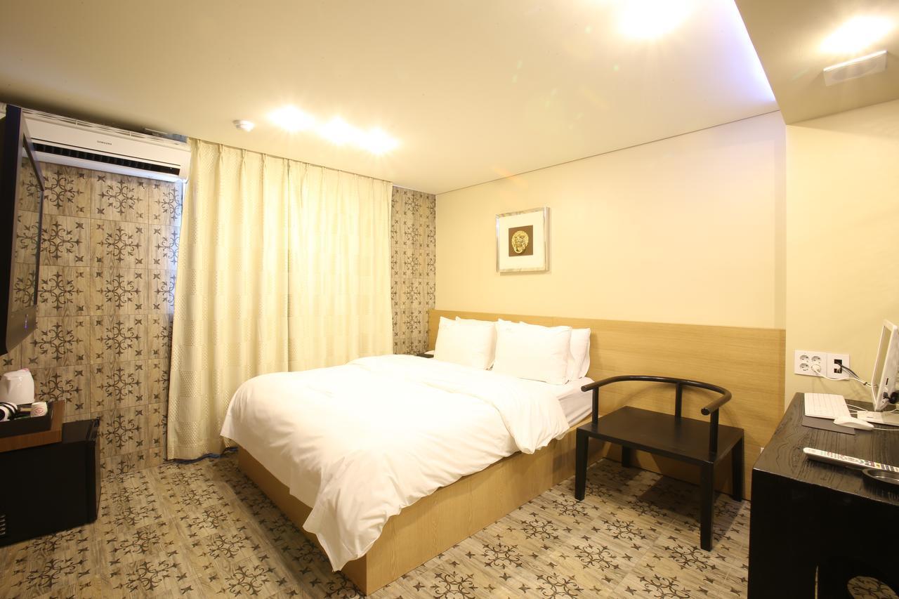 Guri Cello Hotel Eksteriør bilde